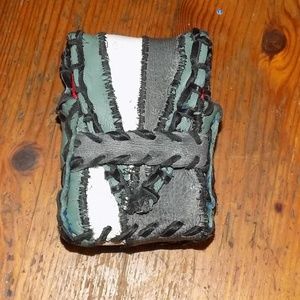 unique leather Cigaret-Pouch / Camera Pouch